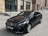 Mercedes-Benz E 200 2015 годаүшін9 990 000 тг. в Семей – фото 3