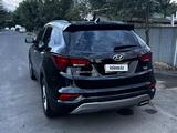 Hyundai Santa Fe 2016 годаfor7 500 000 тг. в Алматы – фото 5