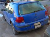 Volkswagen Golf 1998 года за 1 100 000 тг. в Астана – фото 2