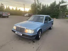Mercedes-Benz E-Class, 1993