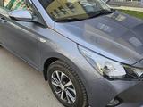 Hyundai Accent 2021 года за 8 600 000 тг. в Алматы – фото 2