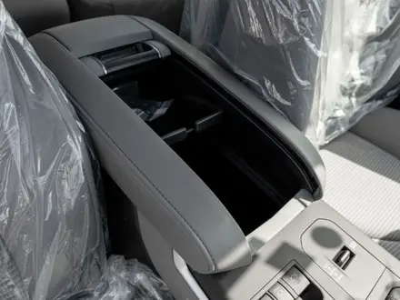 Toyota Highlander Prestige 2025 года за 23 250 000 тг. в Семей – фото 21
