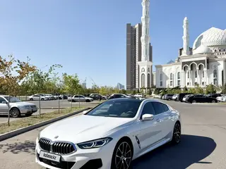 BMW 8 Series, 2021