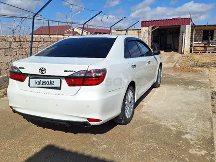 Toyota Camry 2015 года за 13 000 000 тг. в Актау – фото 4