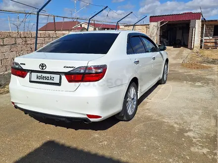 Toyota Camry 2015 года за 13 000 000 тг. в Актау – фото 5