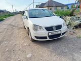 Volkswagen Polo 2008 годаfor2 350 000 тг. в Алматы – фото 3