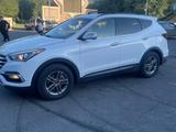 Hyundai Santa Fe 2017 года за 6 850 000 тг. в Тараз – фото 2
