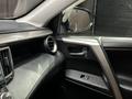 Toyota RAV4 2014 года за 9 590 000 тг. в Актобе – фото 14