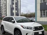 Toyota Highlander 2017 года за 17 400 000 тг. в Алматы – фото 3