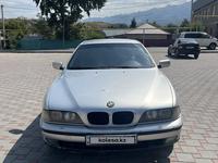 BMW 528 1999 годаfor2 400 000 тг. в Алматы