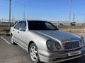 Mercedes-Benz E 240 1998 года за 2 500 000 тг. в Караганда – фото 2