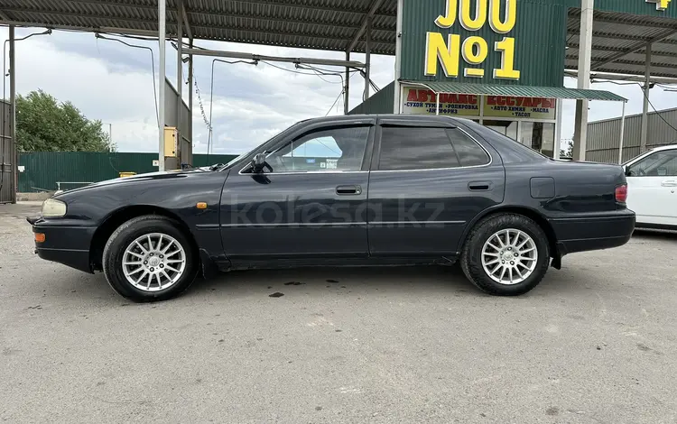 Toyota Camry 1993 года за 2 650 000 тг. в Шымкент