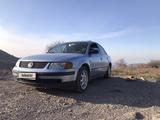 Volkswagen Passat 1997 годаfor1 300 000 тг. в Алматы – фото 3