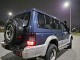 Mitsubishi Pajero 1995 годаfor2 750 000 тг. в Шымкент – фото 4