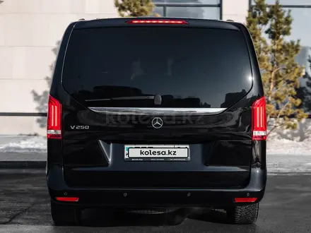 Mercedes-Benz V 250 2018 года за 31 500 000 тг. в Астана – фото 5