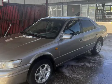 Toyota Camry 1998 года за 2 800 000 тг. в Павлодар – фото 5