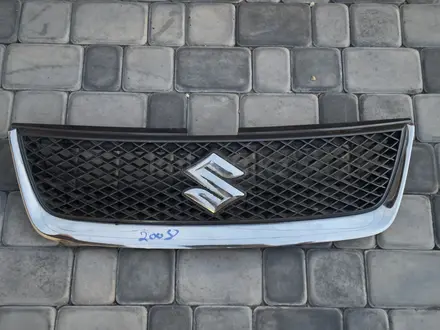 Решетка радиатора Suzuki Grand Vitara за 45 000 тг. в Алматы