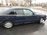 Mercedes-Benz E 230 1996 годаfor1 700 000 тг. в Талдыкорган – фото 2