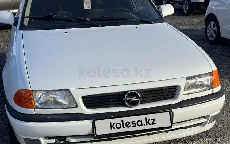 Opel Astra 1996 годаfor1 800 000 тг. в Шымкент