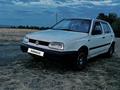 Volkswagen Golf 1993 годаfor1 100 000 тг. в Усть-Каменогорск