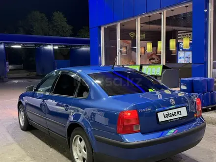 Volkswagen Passat 1997 года за 2 500 000 тг. в Алматы – фото 6