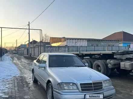 Mercedes-Benz C 220 1996 года за 2 400 000 тг. в Алматы