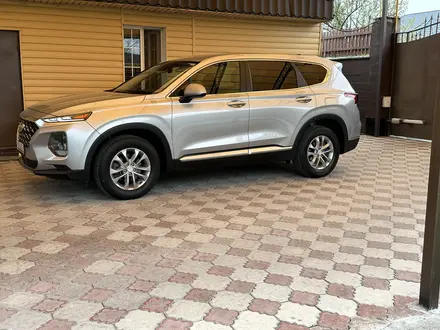 Hyundai Santa Fe 2020 года за 13 500 000 тг. в Алматы – фото 6