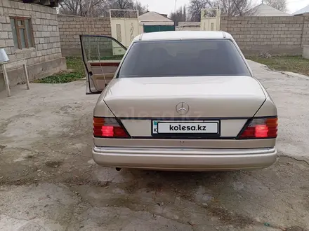 Mercedes-Benz E 230 1991 года за 1 800 000 тг. в Шымкент – фото 4