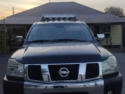 Nissan Armada 2004 года за 5 300 000 тг. в Алматы