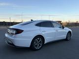 Hyundai Sonata 2023 годаүшін10 000 000 тг. в Атырау – фото 3