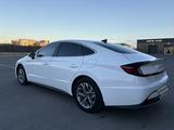 Hyundai Sonata 2023 годаүшін10 000 000 тг. в Атырау – фото 4