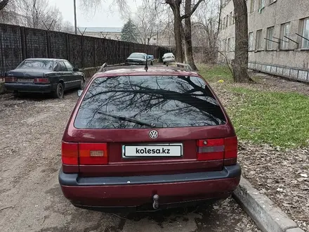 Volkswagen Passat 1994 года за 2 200 000 тг. в Алматы – фото 7