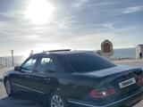 Mercedes-Benz E 320 1999 года за 4 999 999 тг. в Жанаозен – фото 2