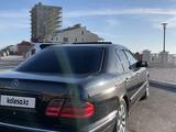 Mercedes-Benz E 320 1999 года за 4 999 999 тг. в Жанаозен – фото 3