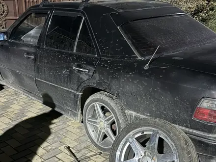 Диски на Мерседес R16 за 145 000 тг. в Алматы