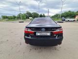 Toyota Camry 2015 года за 9 800 000 тг. в Усть-Каменогорск – фото 3