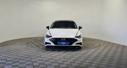 Hyundai Sonata 2022 годаүшін9 680 000 тг. в Алматы – фото 2
