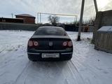 Volkswagen Passat 2007 года за 2 200 000 тг. в Кульсары – фото 2