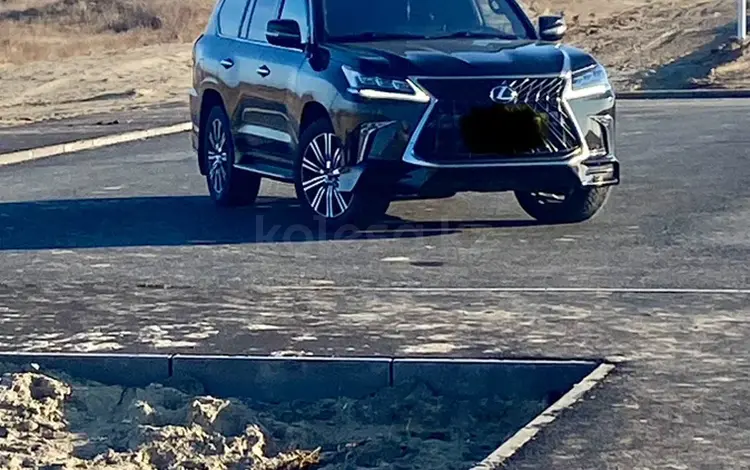 Lexus LX 570 2017 года за 48 000 000 тг. в Атырау