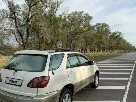 Lexus RX 300 1999 года за 4 200 000 тг. в Алматы – фото 6