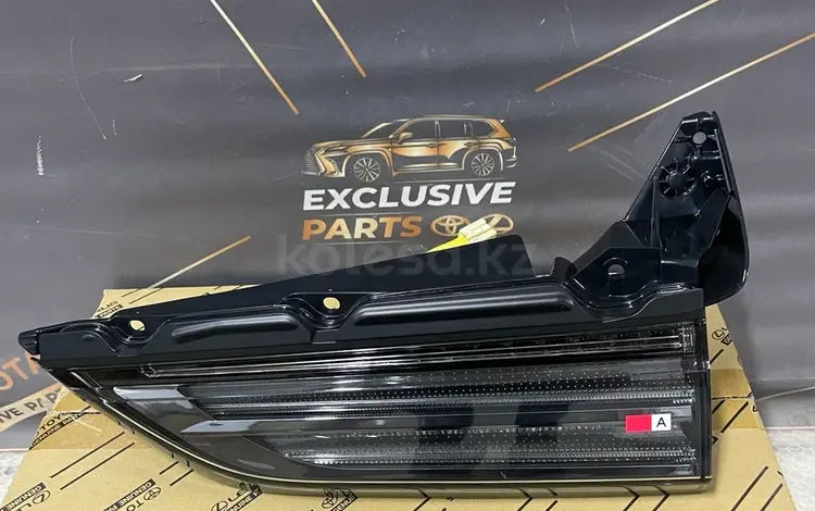 Правый фонарь в багажник Black Vision Lexus LX570 за 380 000 тг. в Шымкент