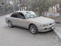 Mitsubishi Galant 1994 годаүшін400 000 тг. в Алматы