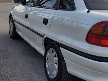 Opel Astra 1997 года за 900 000 тг. в Шымкент – фото 4