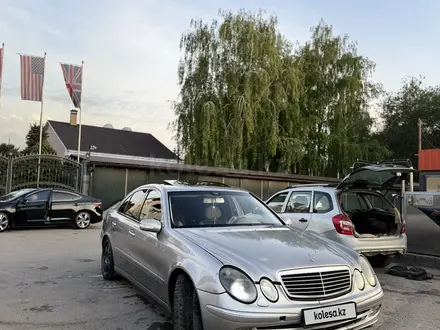 Mercedes-Benz E 320 2003 года за 4 400 000 тг. в Алматы – фото 5