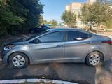 Hyundai Elantra 2015 года за 4 000 000 тг. в Аксай – фото 2