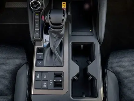 Toyota Land Cruiser Prado First Edition 2024 года за 36 800 000 тг. в Семей – фото 12