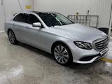 Mercedes-Benz E 400 2018 года за 18 900 000 тг. в Караганда