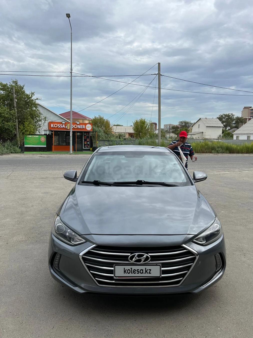 Hyundai Elantra 2018 г.