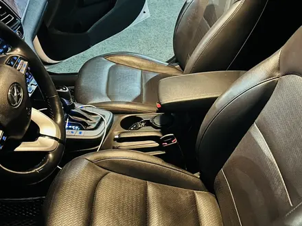 Hyundai Elantra 2019 года за 7 800 000 тг. в Уральск – фото 8