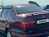 Volkswagen Vento 1992 года за 1 100 000 тг. в Шымкент – фото 4